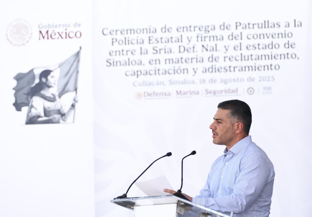 Harfuch entrega 100 patrullas 