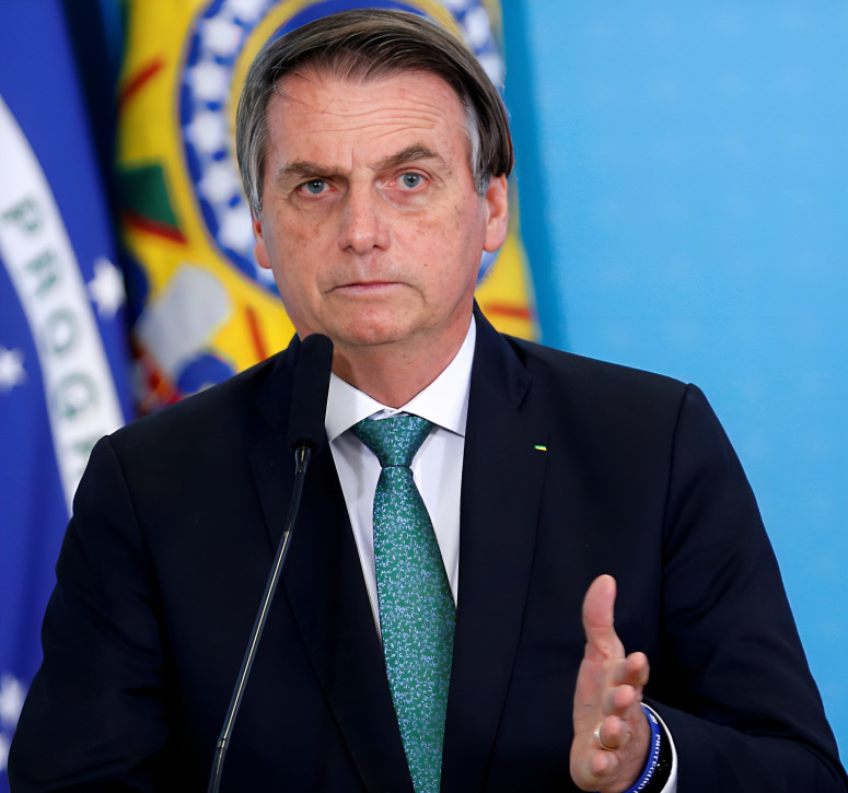 Corte de Brasil ordena prisión domiciliaria a Jair Bolsonaro