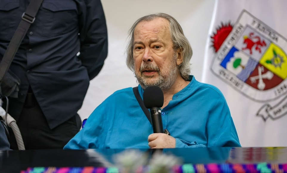 Alcalde de San Pedro Garza García renuncia tras padecer cáncer