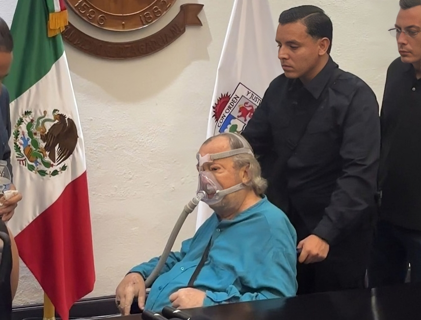 Alcalde de San Pedro Garza García renuncia tras padecer cáncer
