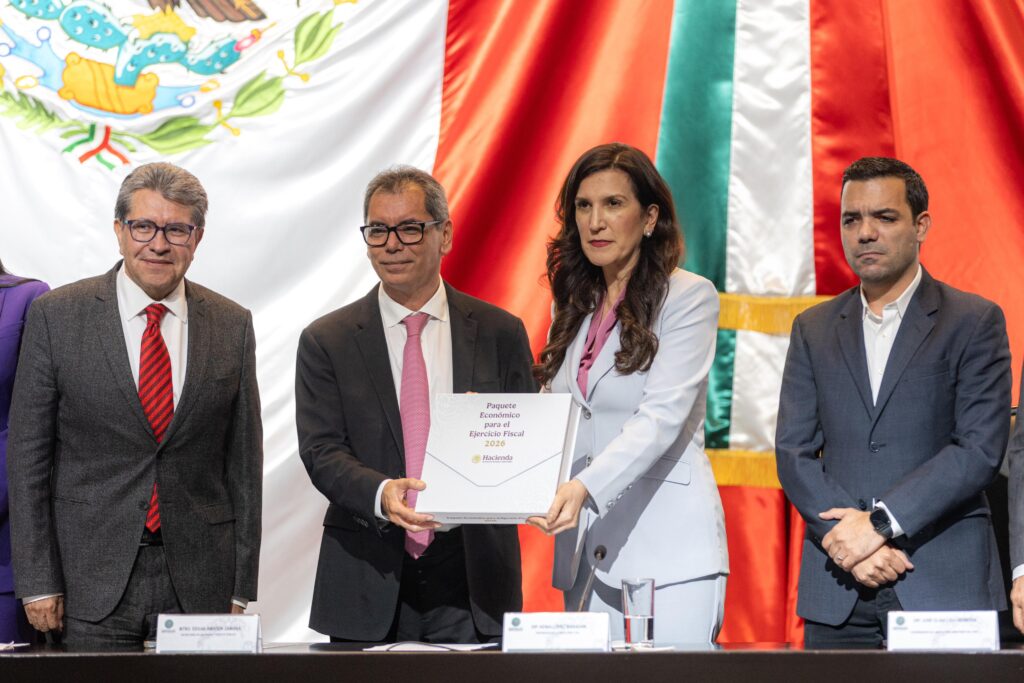 Hacienda presenta Paquete Económico 2026