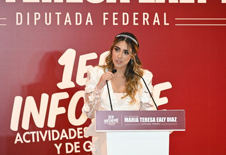 María Teresa Ealy rinde su primer informe legislativo 2025
