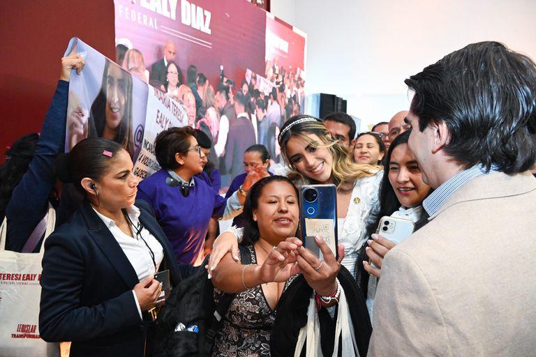 María Teresa Ealy rinde su primer informe legislativo 2025