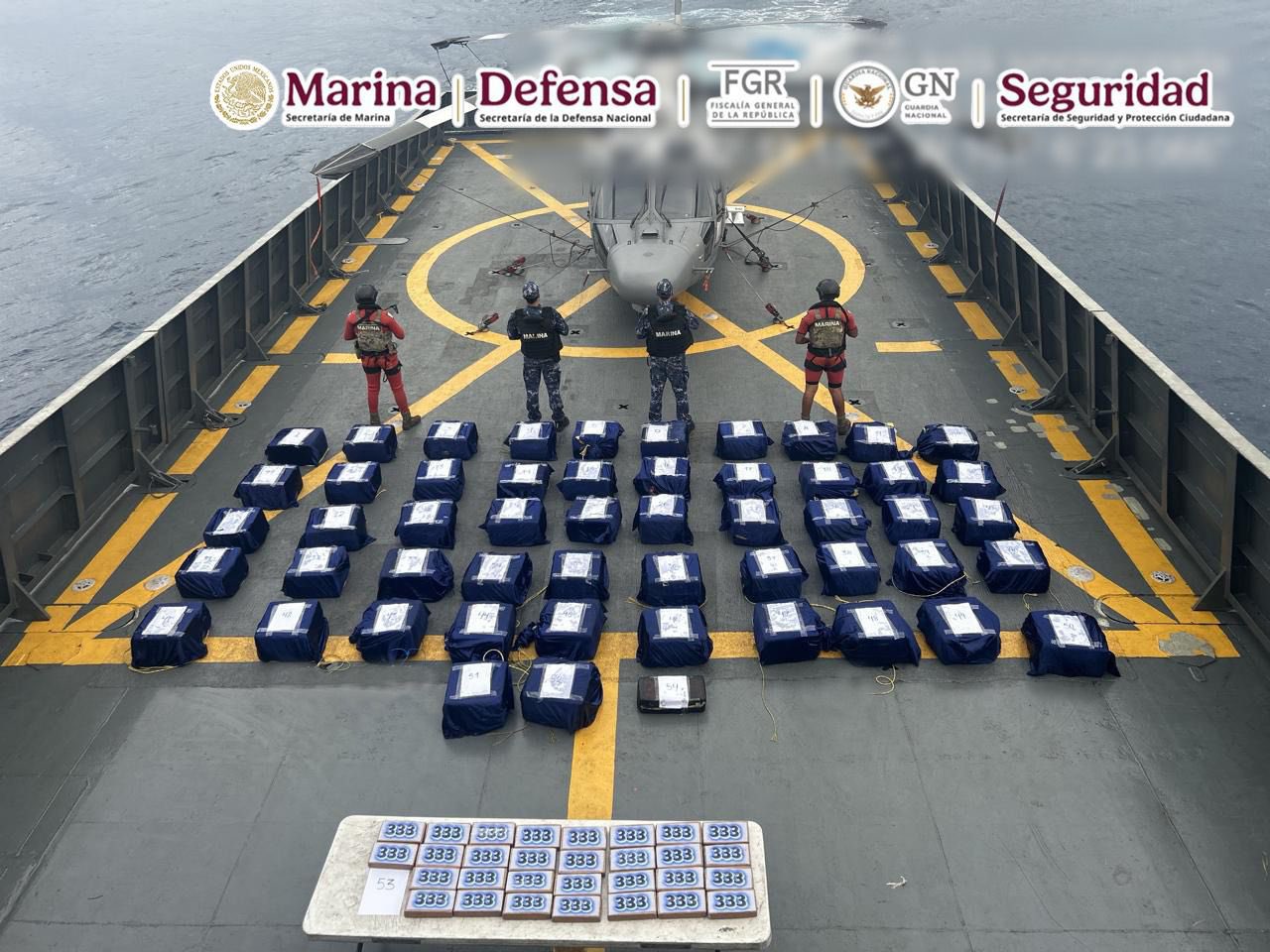 Marina asegura 1.6 toneladas de cocaína en costa de Guerrero