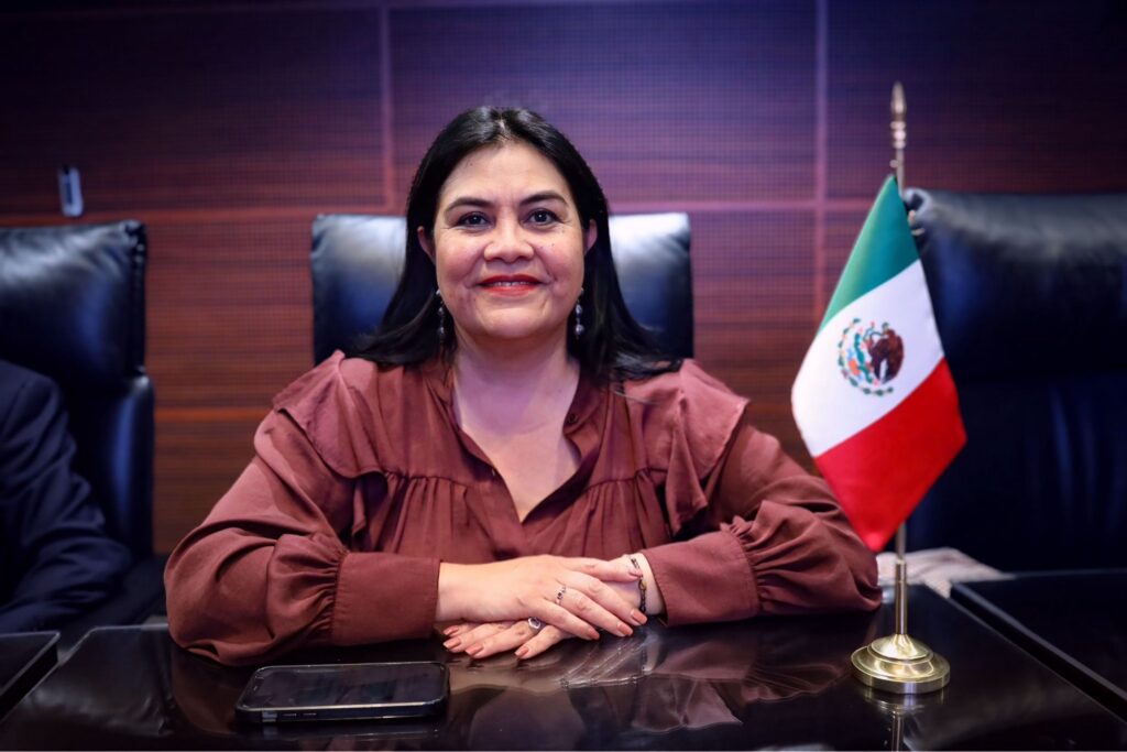 Senadora Guadalupe Chavira