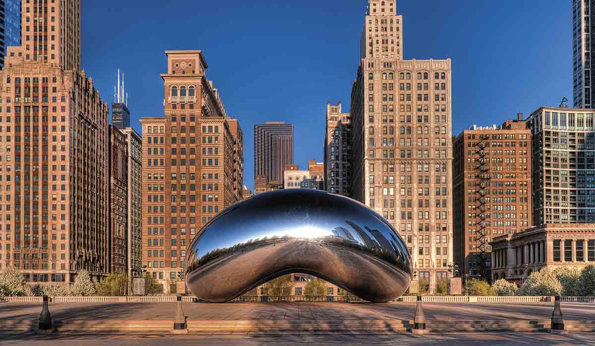 Trump promete acabar "rápido" con el crimen en Chicago