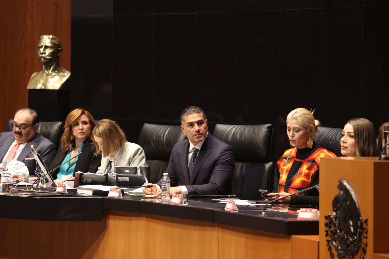 Omar García Harfuch comparece ante Senado de la República