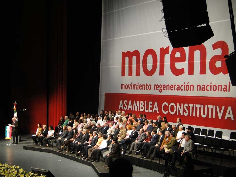 Luisa Alcalde recuerda principios fundacionales de Morena a sus militantes