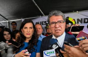 Ricardo Monreal y Kenia López