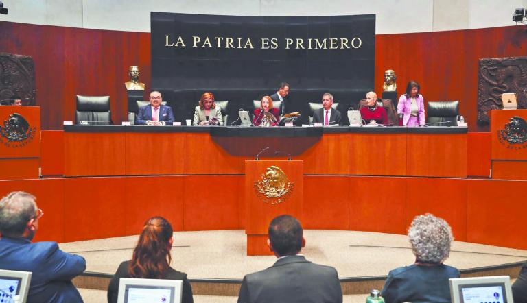Senado reforma ley amparo