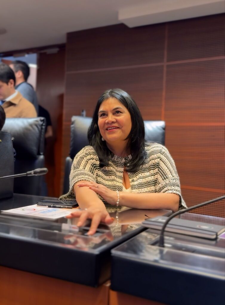 senadora Chavira