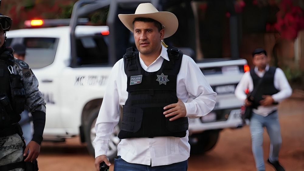 Alito Moreno acusa la gobierno de la muerte del alcalde de Uruapan