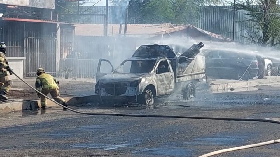 Camioneta Silza explota