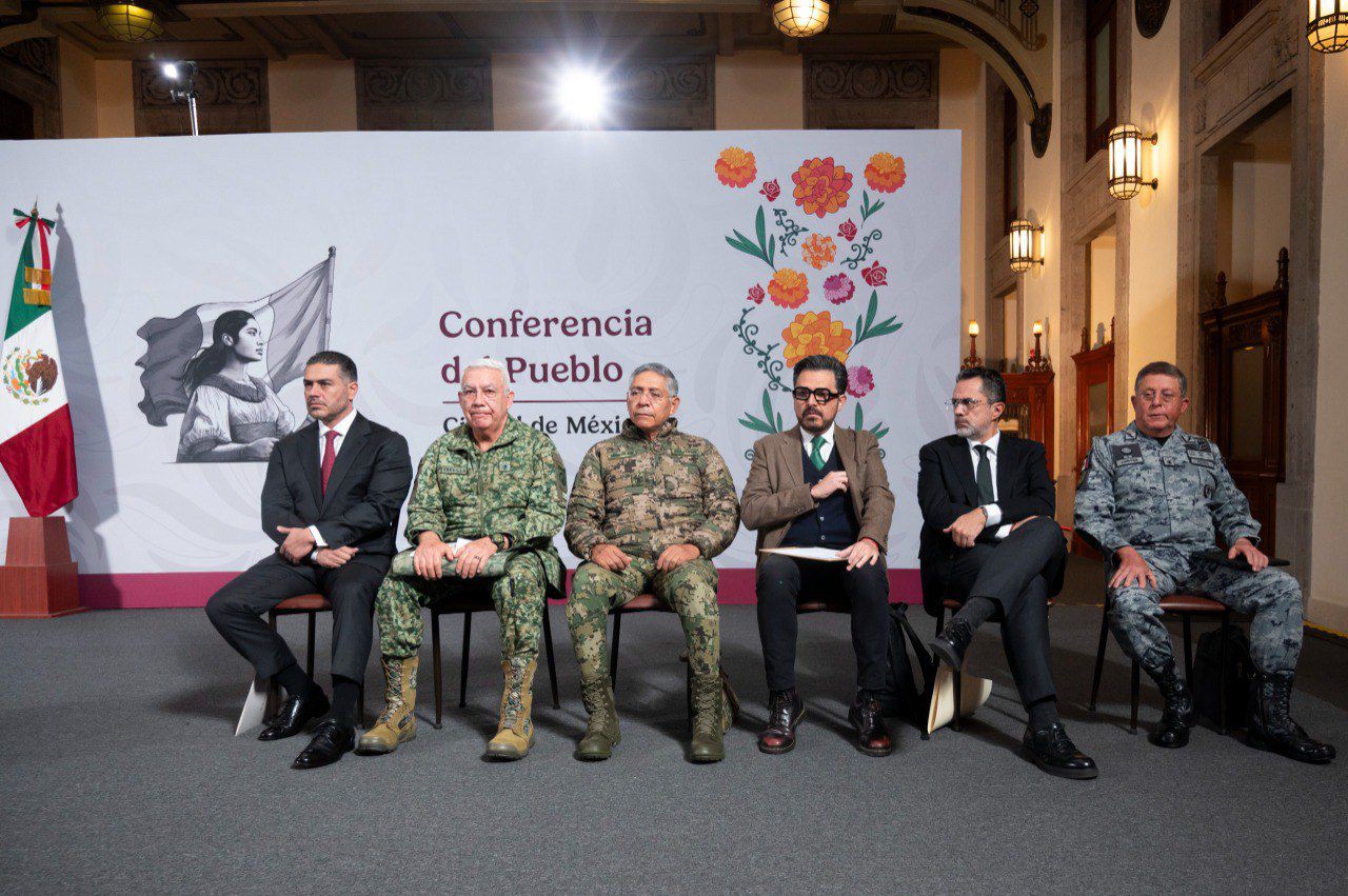 Conferencia 3 de noviembre Carlos Manzo