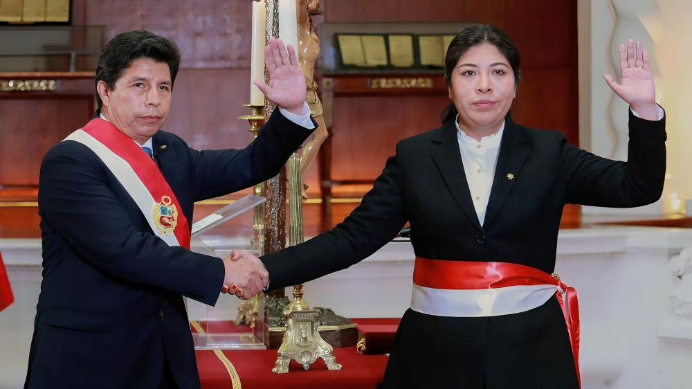 Perú rompe relación con México por dar asilo a Betssy Chávez