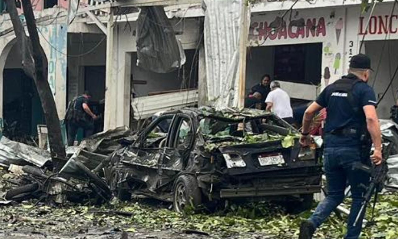 daños por explosión en coche bomba