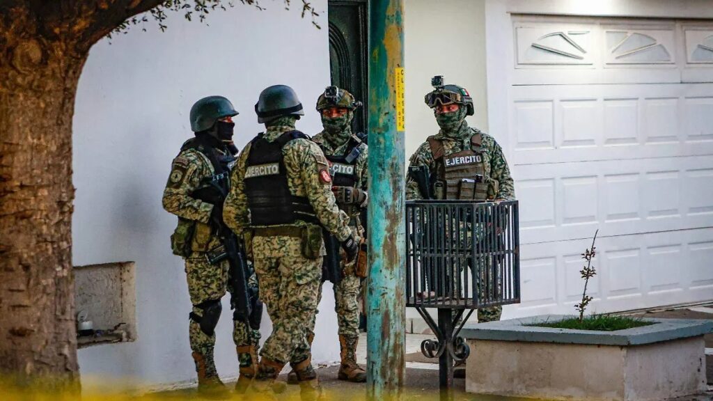detención familiares Iván Archivaldo