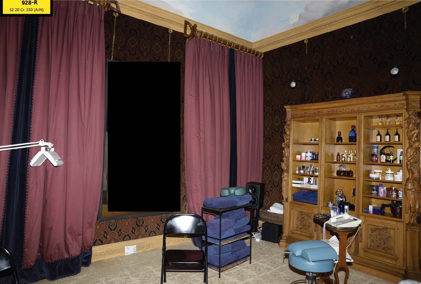 Mansion Jeffrey Epstein sala