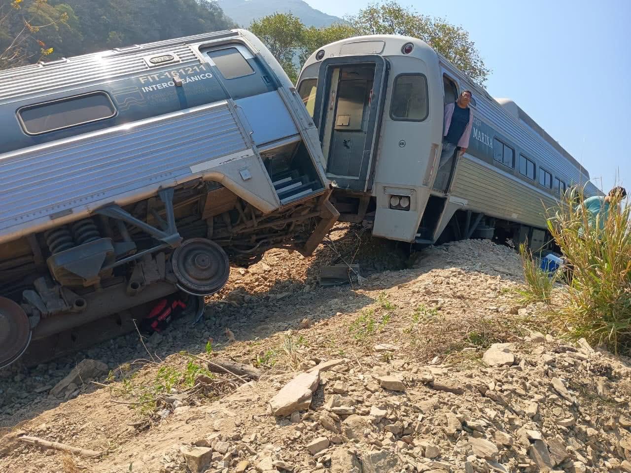Marina actualiza número de víctimas mortales por descarrilamiento del tren Interoceánico