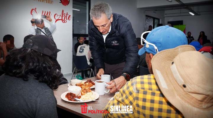 Pepe Chedraui encabeza convivencia navideña en el Dormitorio Municipal