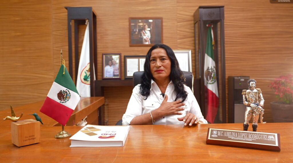 alcaldesa Abelina López