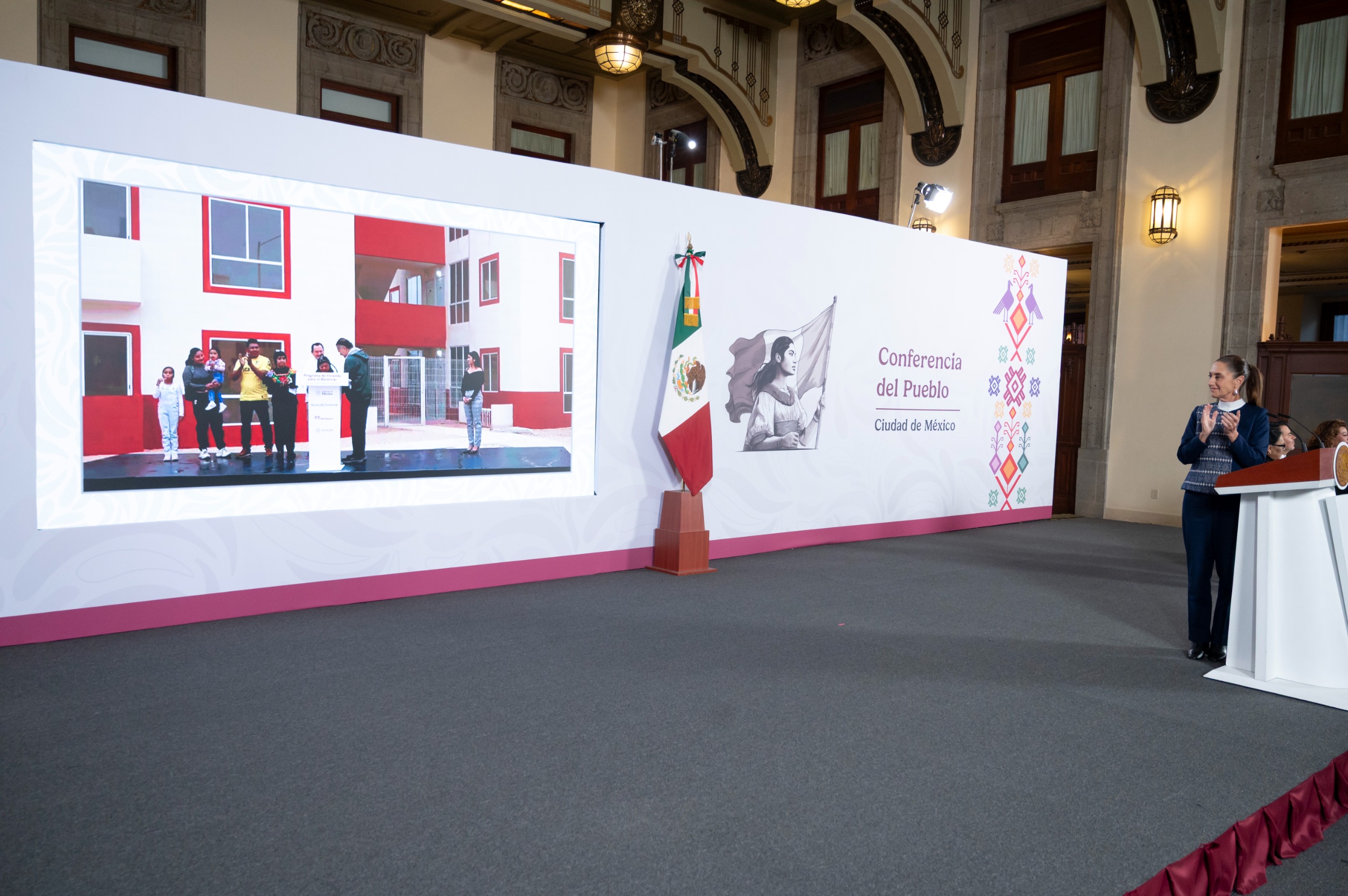 Infonavit entrega primeras Viviendas para el Bienestar en Yucatán