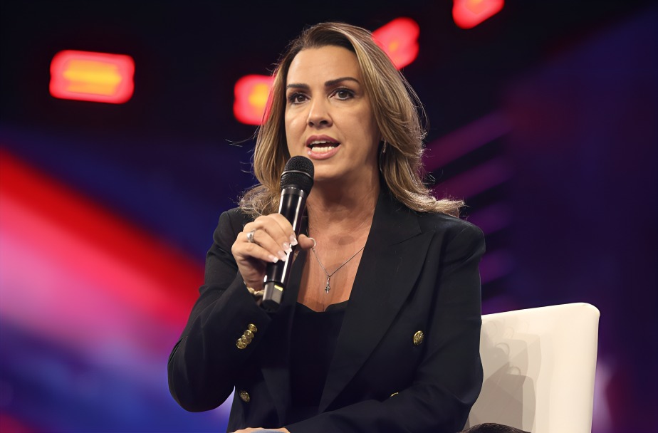 ¿Quién es Sara Carter?
