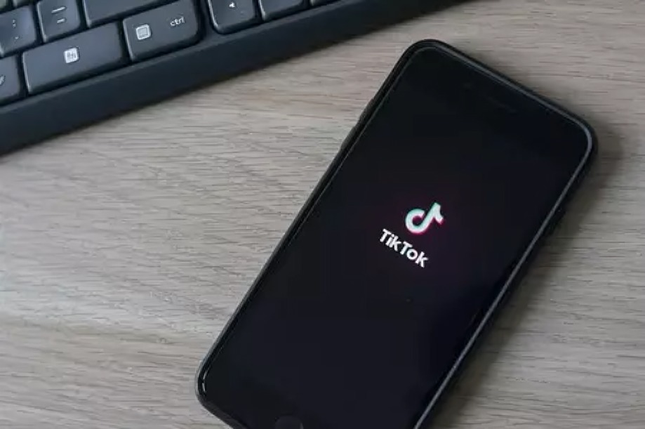 Usuarios critican nuevas políticas de TikTok
