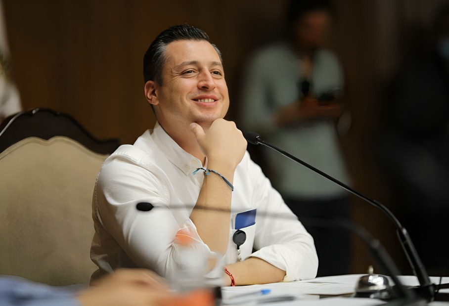 Colosio buscará gubernatura de Nuevo León o Sonora