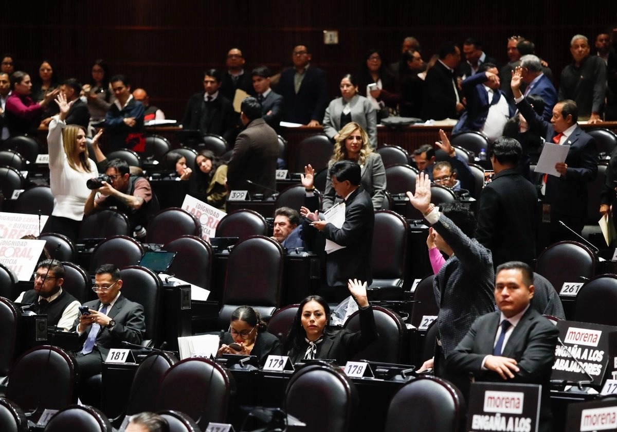 Diputados aprueban reforma laboral