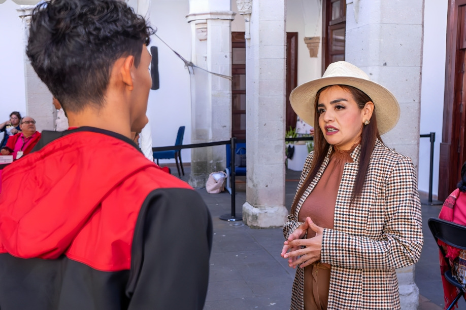 Videos entregados por Grecia Quiroz serán analizados