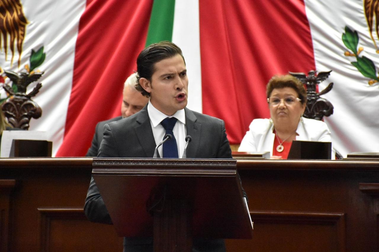 Hermano de Marko Cortés 