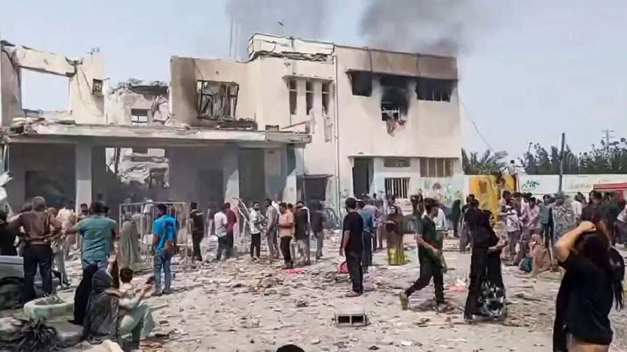 Israel asesina a 85 niñas en escuela de Irán