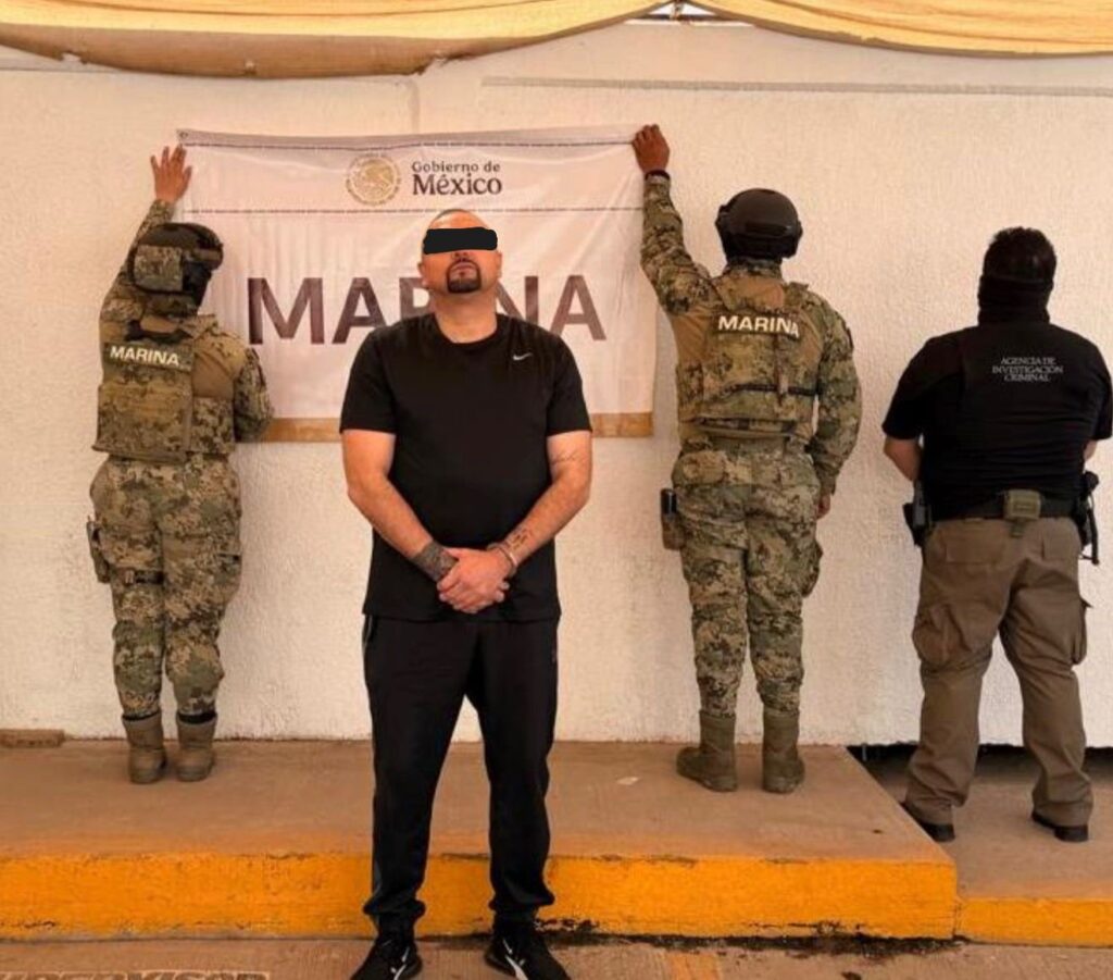 Marina detiene a El Nido