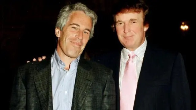 Trump y Epstein 