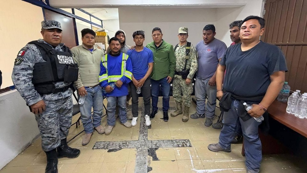 Electricistas secuestrados