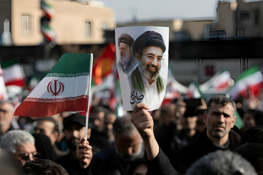 EU ofrece recompensa de 10 mdd por líder supremo de Irán