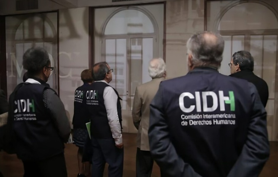ONG acusa a Bukele de detenciones arbitrarias