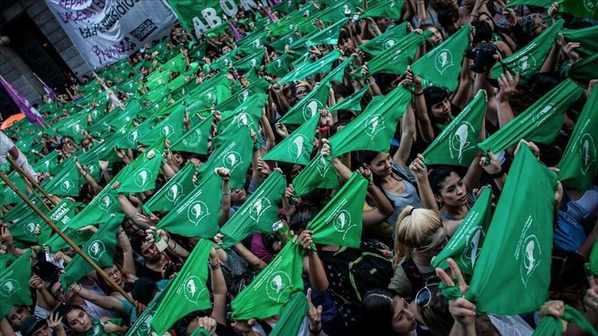 Ong señala ultraderecha contra derechos reproductivos