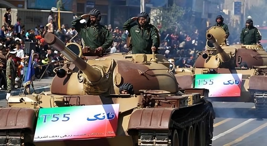 presidente de Irán y fuerzas armadas