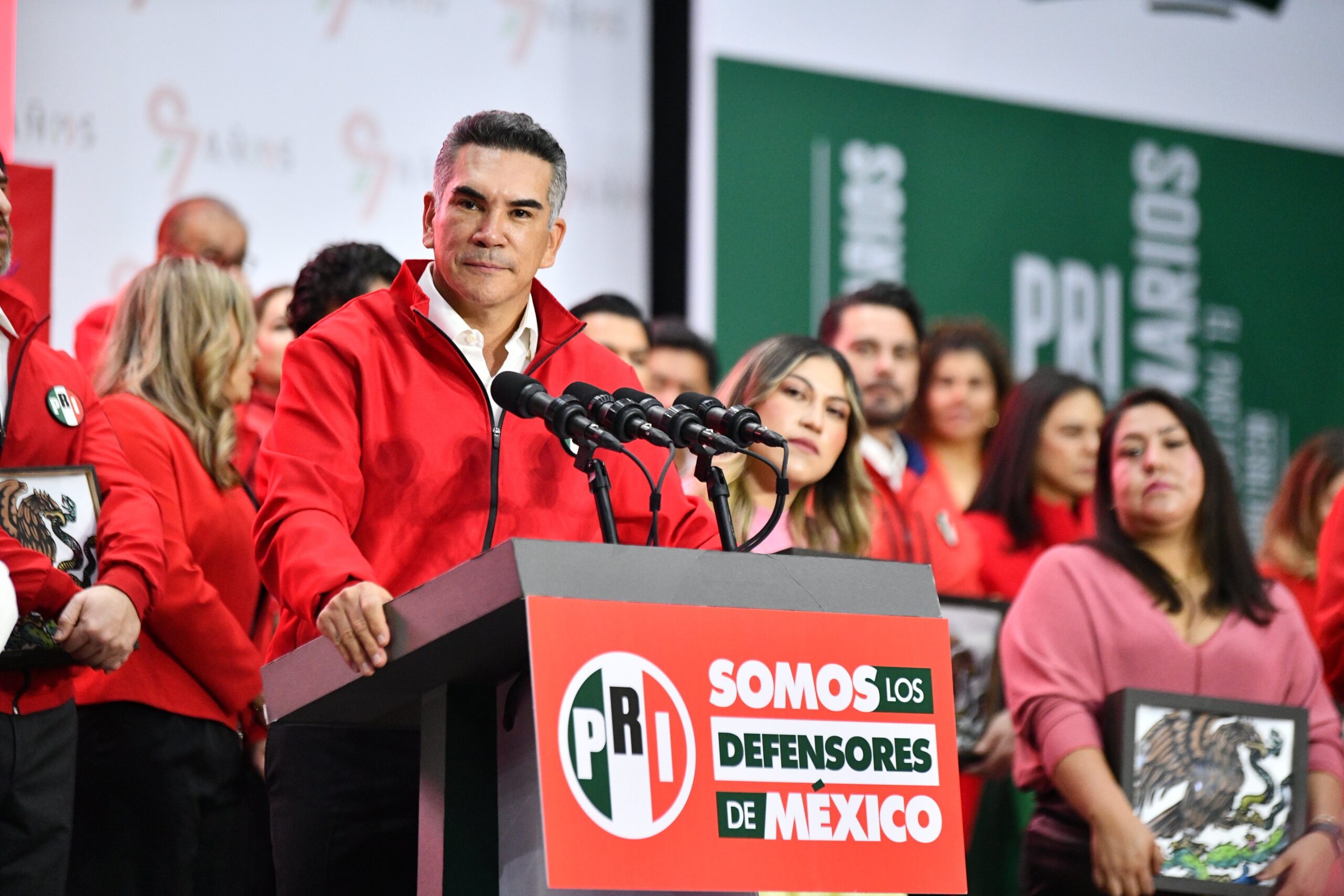 Alito defiende a Rosario Robles y lanza reto a Morena