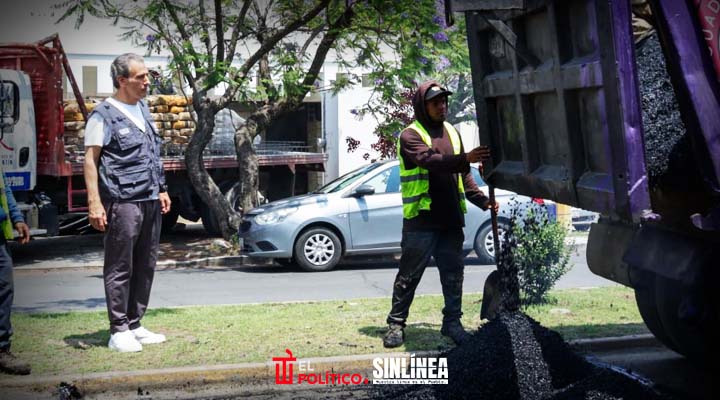 Ayuntamiento de Puebla refuerza acciones de bacheo