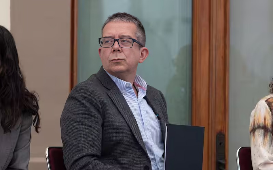 Denuncian a Jenaro Villamil ante la FGR