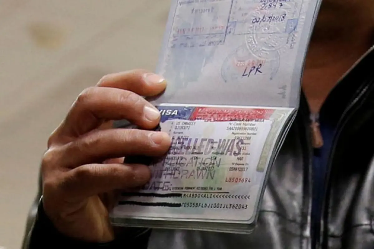 EU anuncia restricción de visas a 75 personas ligadas al CDS