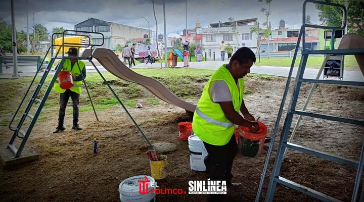 Gobierno de la Ciudad da mantenimiento al mobiliario urbano