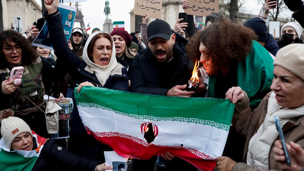 Irán