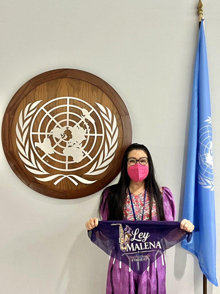 María Elena Rios