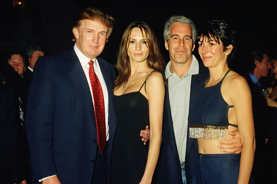 Melania Trump pide audiencia a víctimas de Epstein