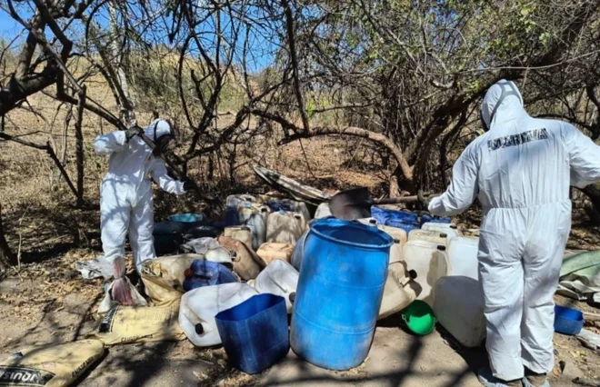 Marina neutraliza narcolaboratorio de Los Chapitos en Sinaloa