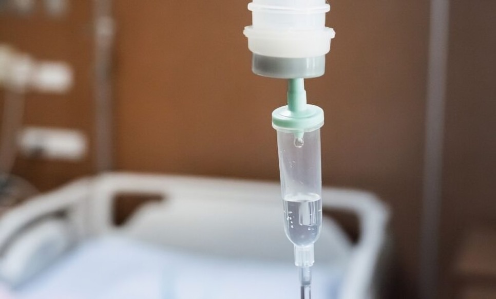 ¿Qué son los sueros vitaminados y por qué son peligrosos?